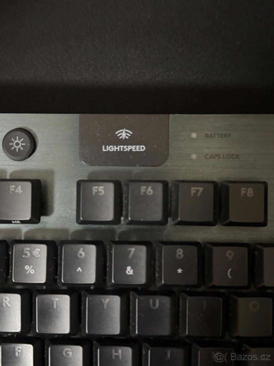 Logitech G915 x lightspeed TKL – bezdrátová mechanická kláve - 7