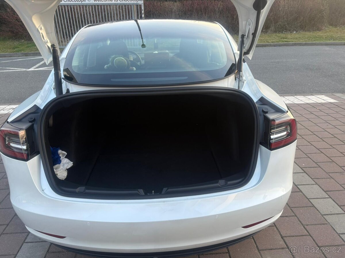 Tesla 3 2021 SR 60 kw baterie LFP 87000 kw - 7