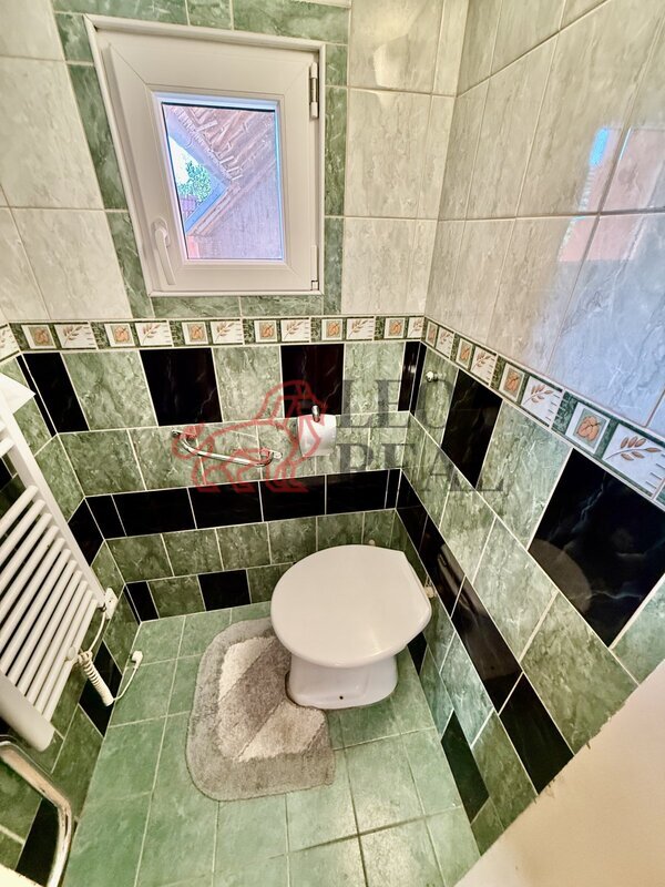 Prodej prostorného RD, užitná plocha 136 m2 a pozemek 2894 m - 7