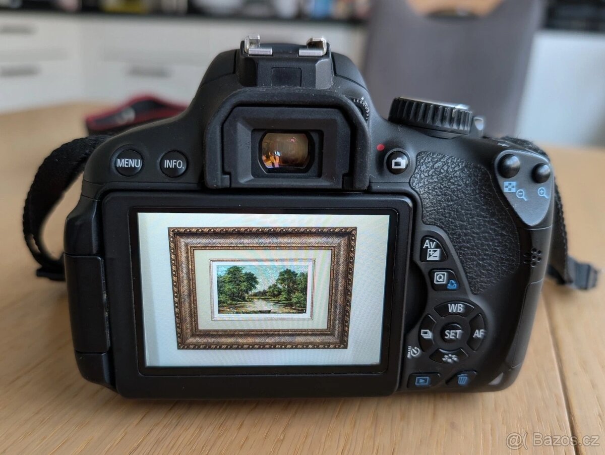 Canon 650D + bohaté příslušenství - 7