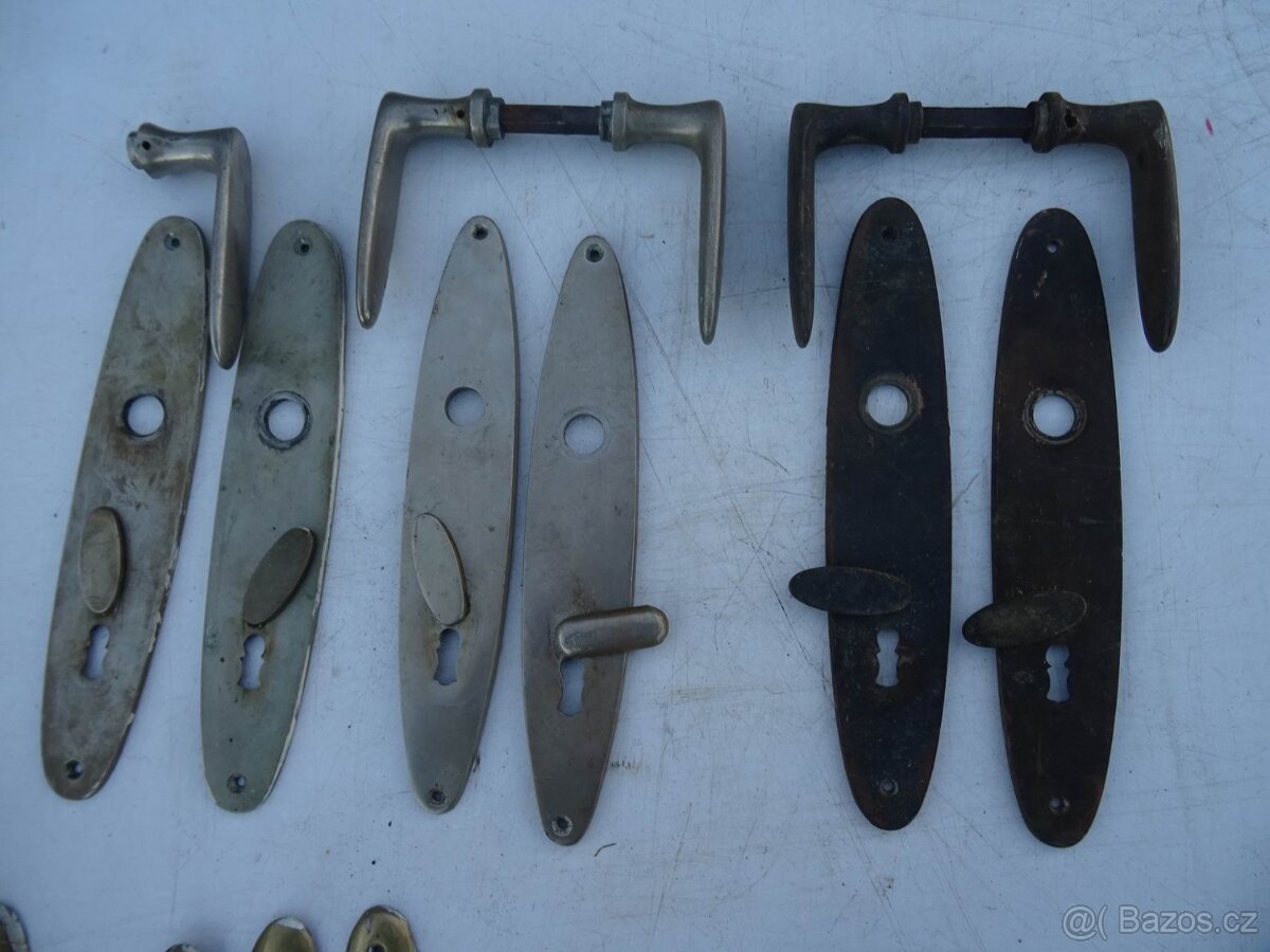 Mosazné drobnosti . - 7