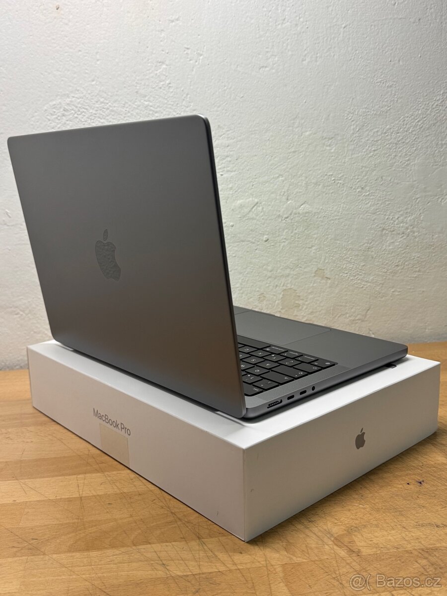 NOVÝ MacBook Pro 14” 2023/16GB RAM/M2 PRO/512GB SSD/Záruka - 7