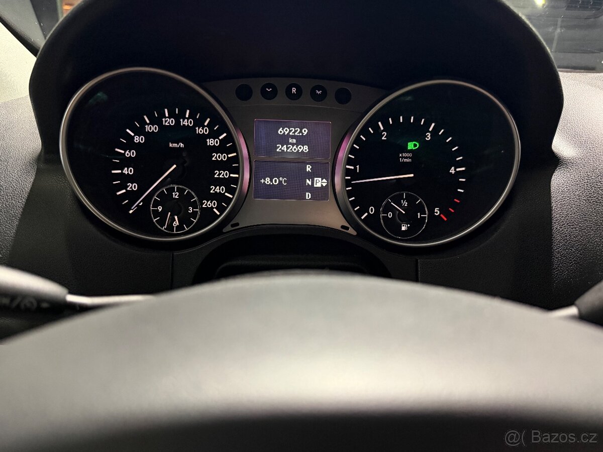 Mercedes ML350cdi 4Matic,2011 - 7