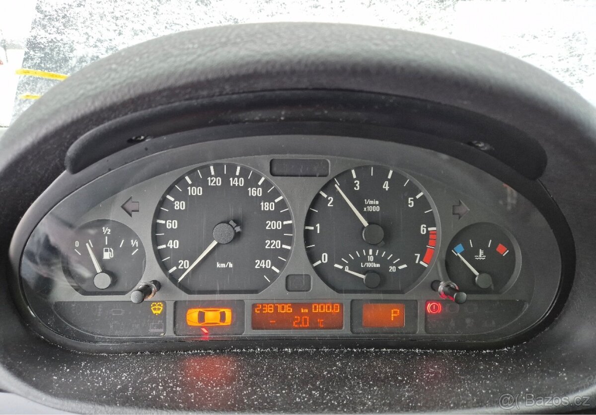 BMW E46 318i Automat - 7
