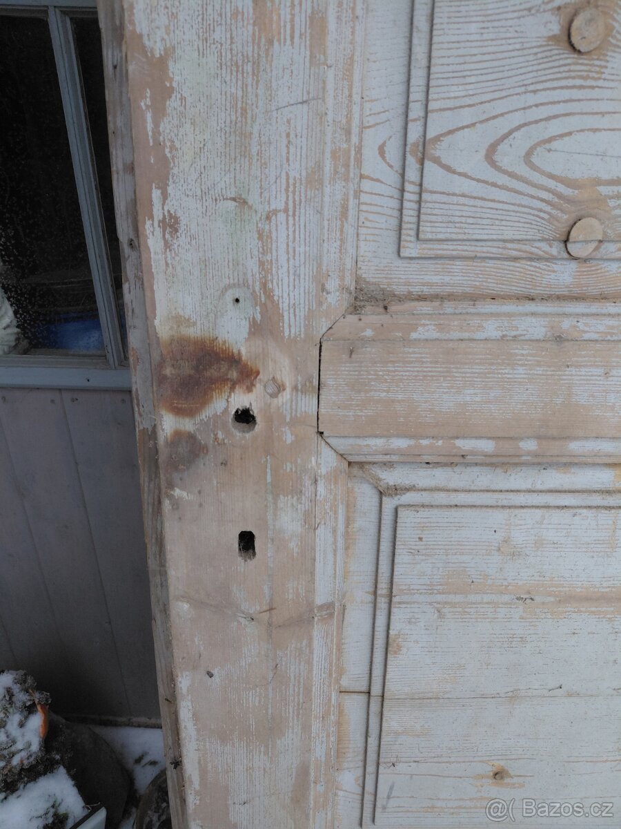 Staré dvoukřídlé dveře - 7