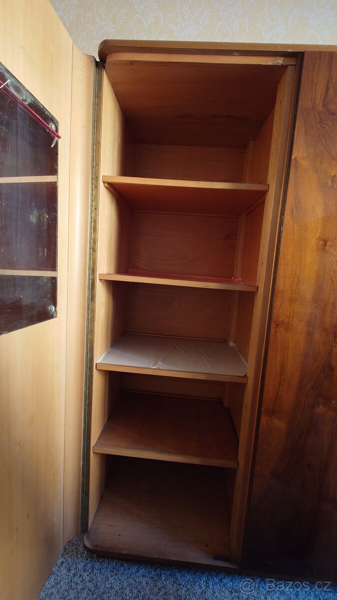 Šatní skříně - 7