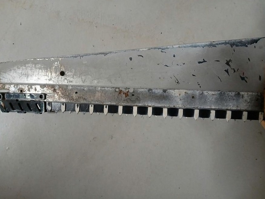 Dewalt Alligator pila DW 390 + náhradní listy - 7