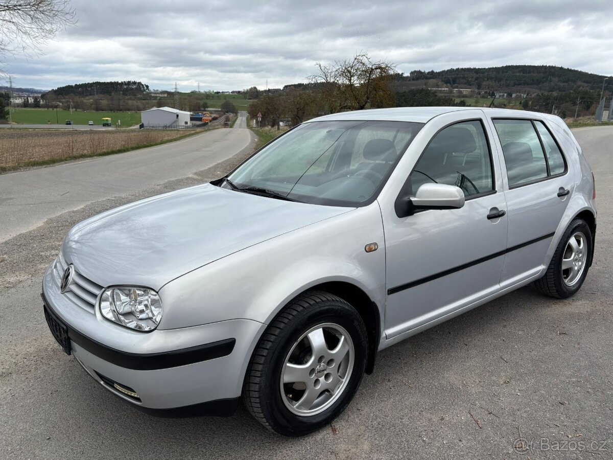 Vw Golf IV 1,4i 55kw - 7