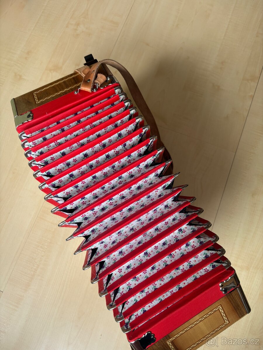 Heligonka Hlaváček - 7