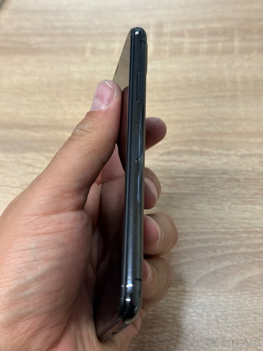 iPhone X 256GB (nová baterie) - 7