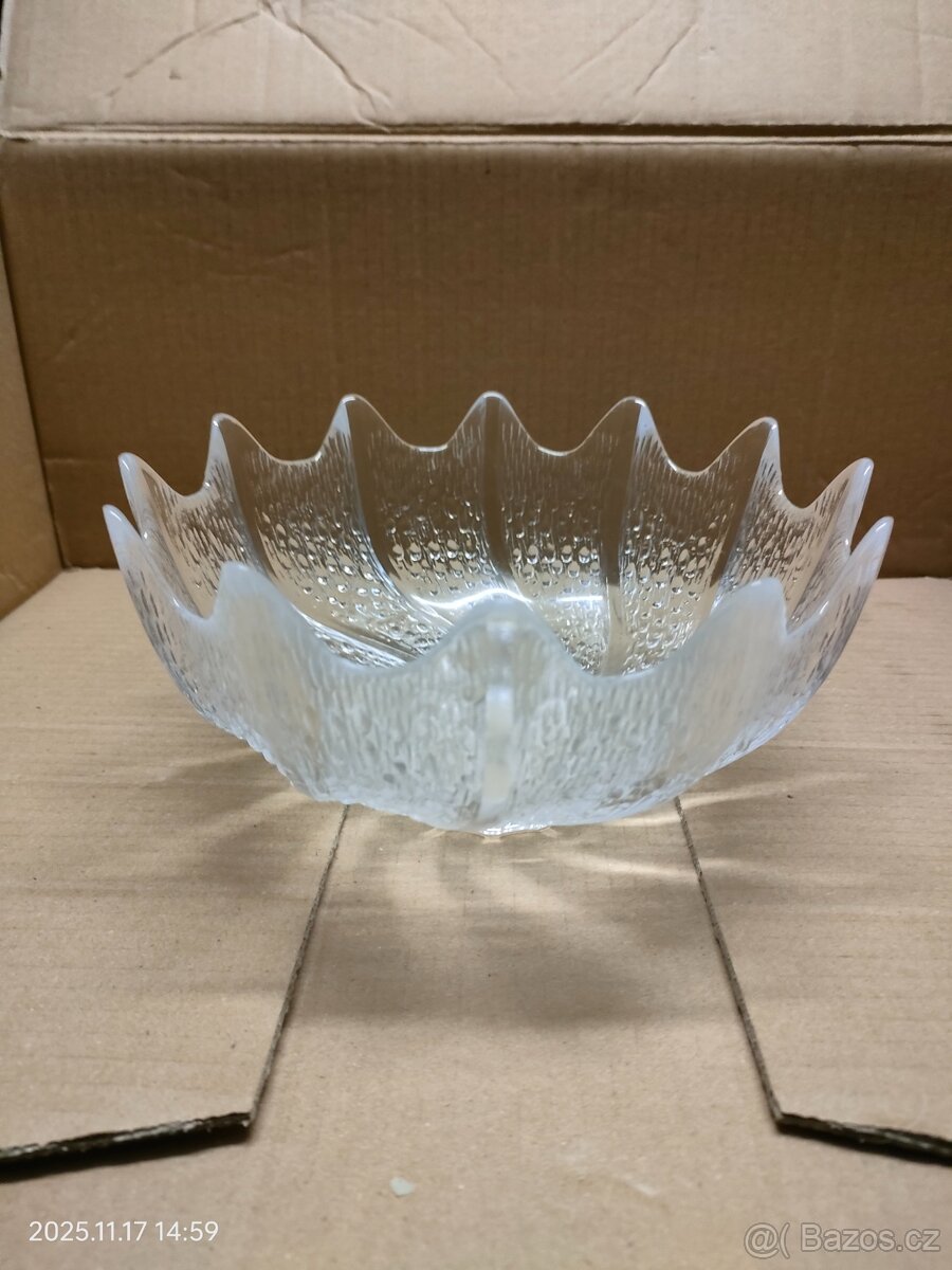 Skleněná mísa - 7