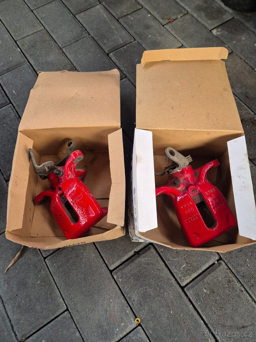 Octavia 3 RS přední brzdové třmeny + kotouče - 7