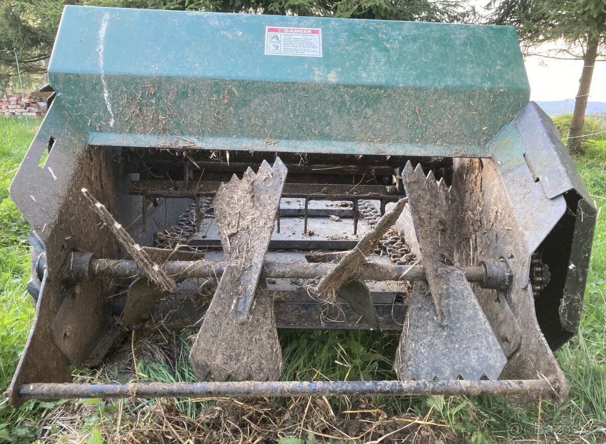 Zánovní koňské rozmetadlo 1t i za čtyřkolku / auto - 7