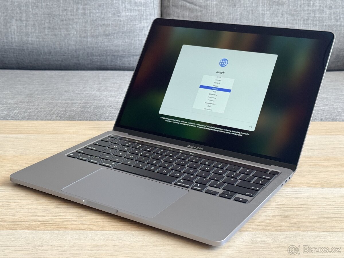 13" MacBook Pro (2020) Core i7 - TOP STAV, POUZE 44 CYKLŮ - 7