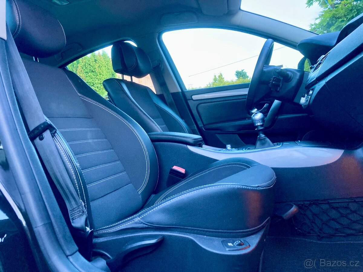 RENAULT LAGUNA III 2.0dci, 112 tis. km, ČR, 1. majitel - 7