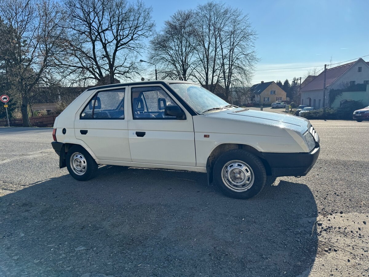 Škoda favorit - 7