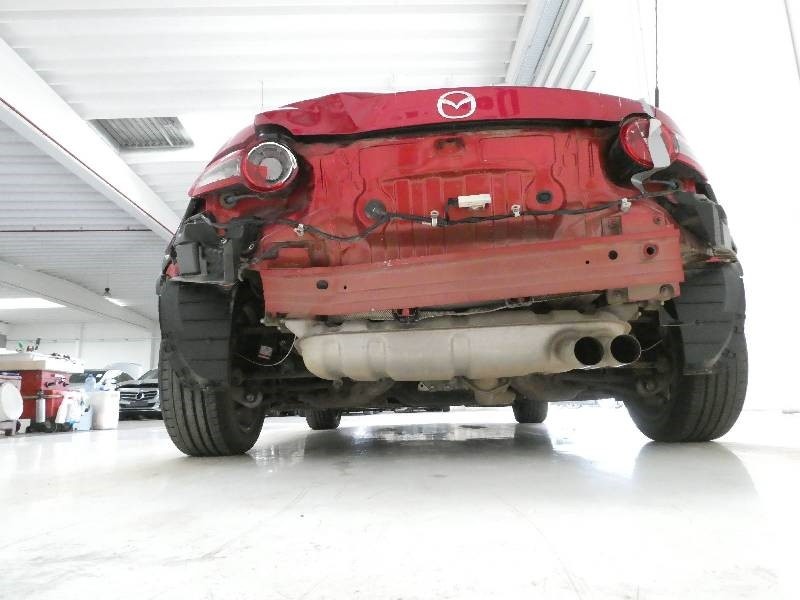 MAZDA MX-5 37tkm , havarované na zadek - 7