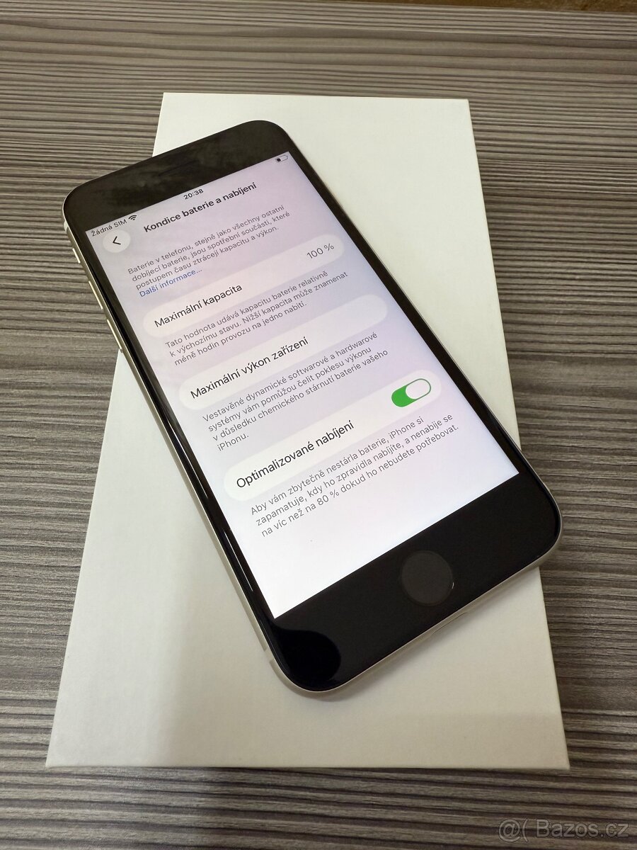 Apple iPhone SE 2022 128GB bílá, TOP stav, baterie 100% - 7