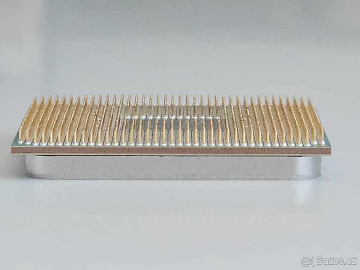 Procesor - AMD Athlon 200GE - 7