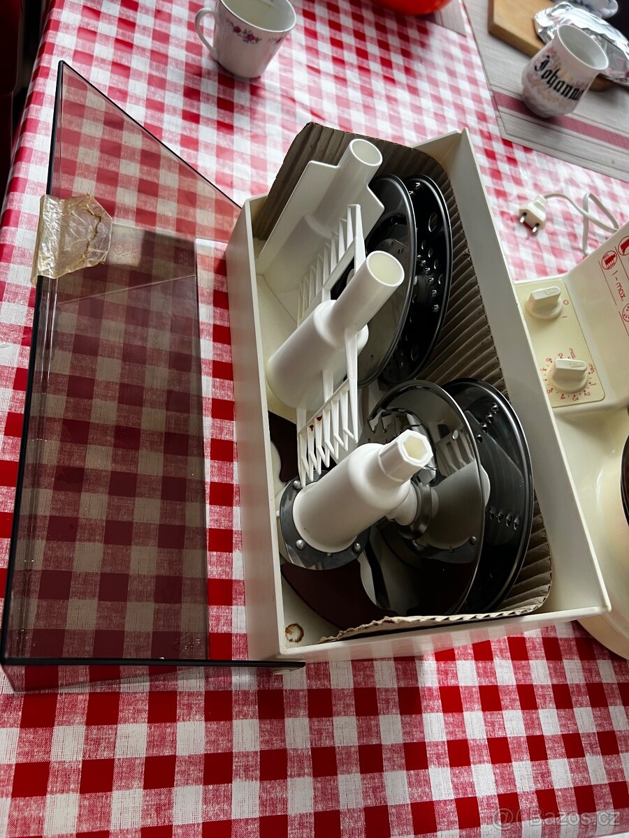 ETA 0024 kuchyňský robot - 7