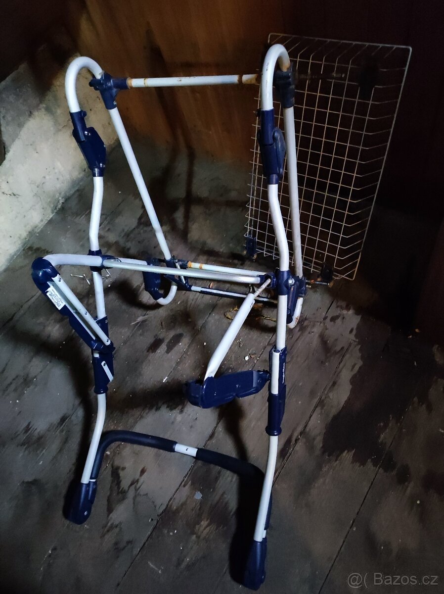 Dva sportovní kočárky Inglesina s hlubokou korbou - 7