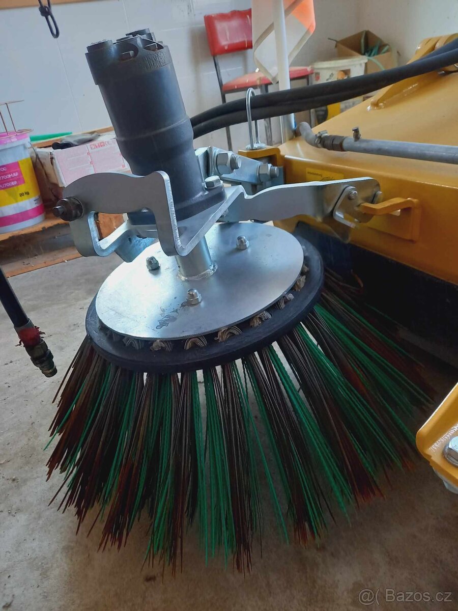 Zametací koště Sobernheimer UKM 2.2 - 7