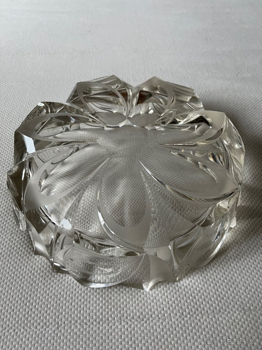 krásná mísa lisovaná - 7