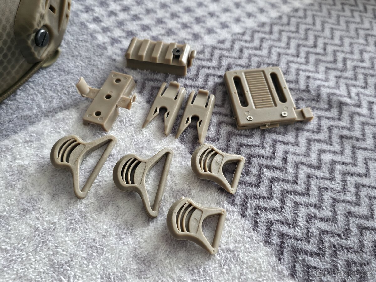 Emersongear helma typu FAST - 7