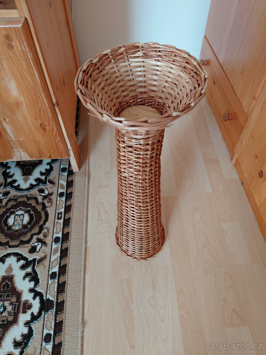 Retro proutěný stojan - 7