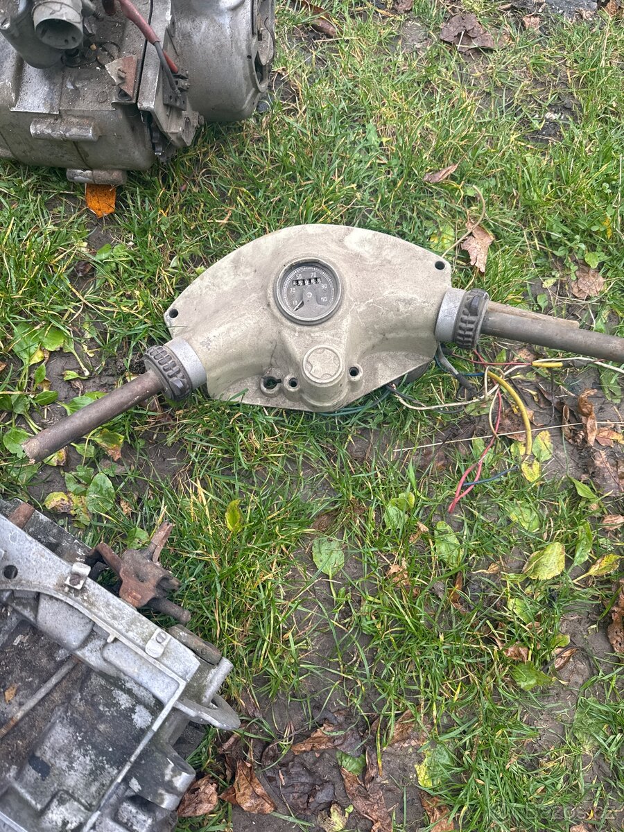 Náhradní díly na motorky - veterán - 7