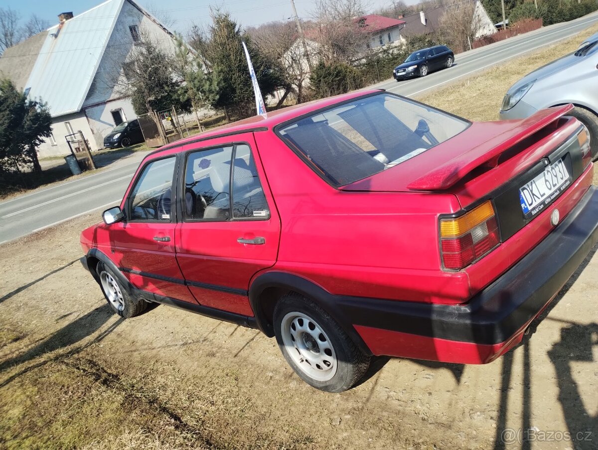 VW Jetta II 1.6 Benzín - 7