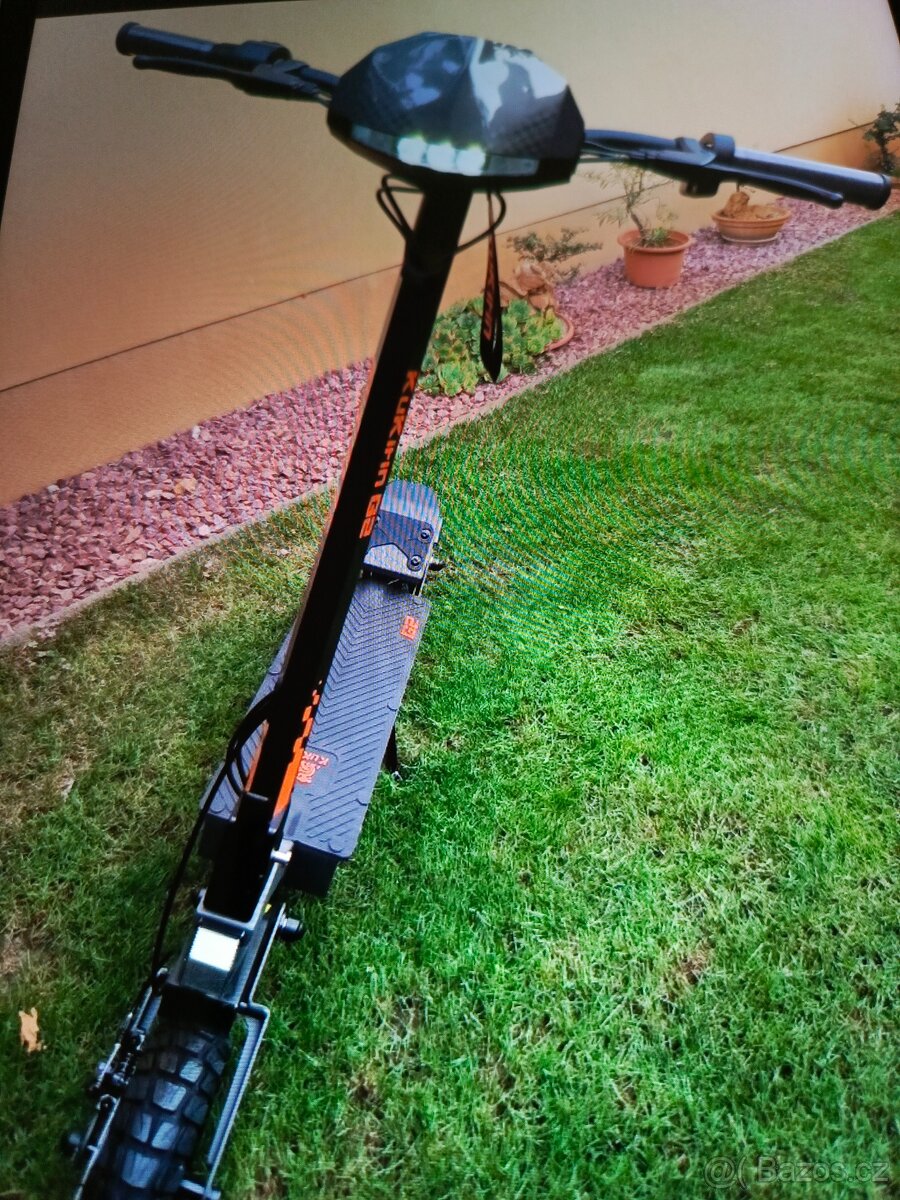 Elektrokolobezka Kukirin G2 - 7