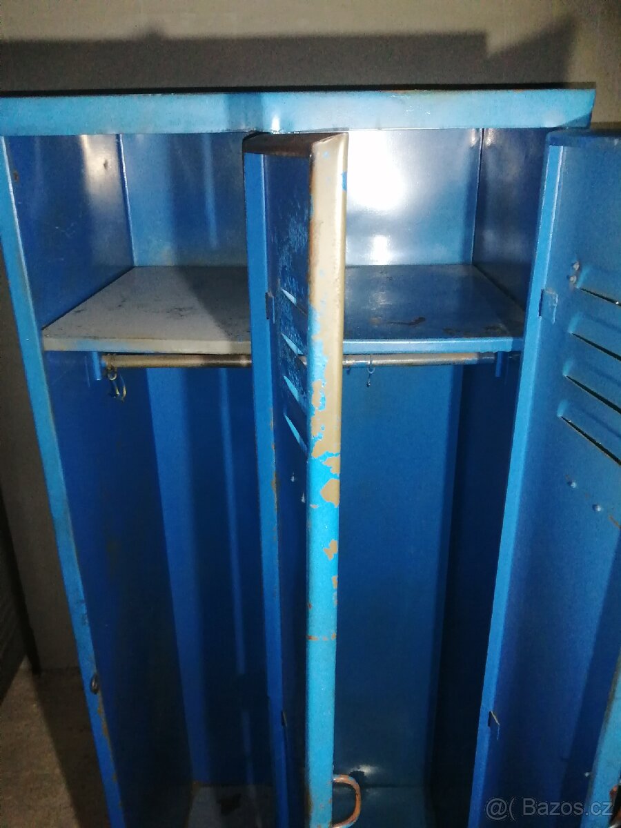 Šatní plechové skříně pro zaměstnance - 7