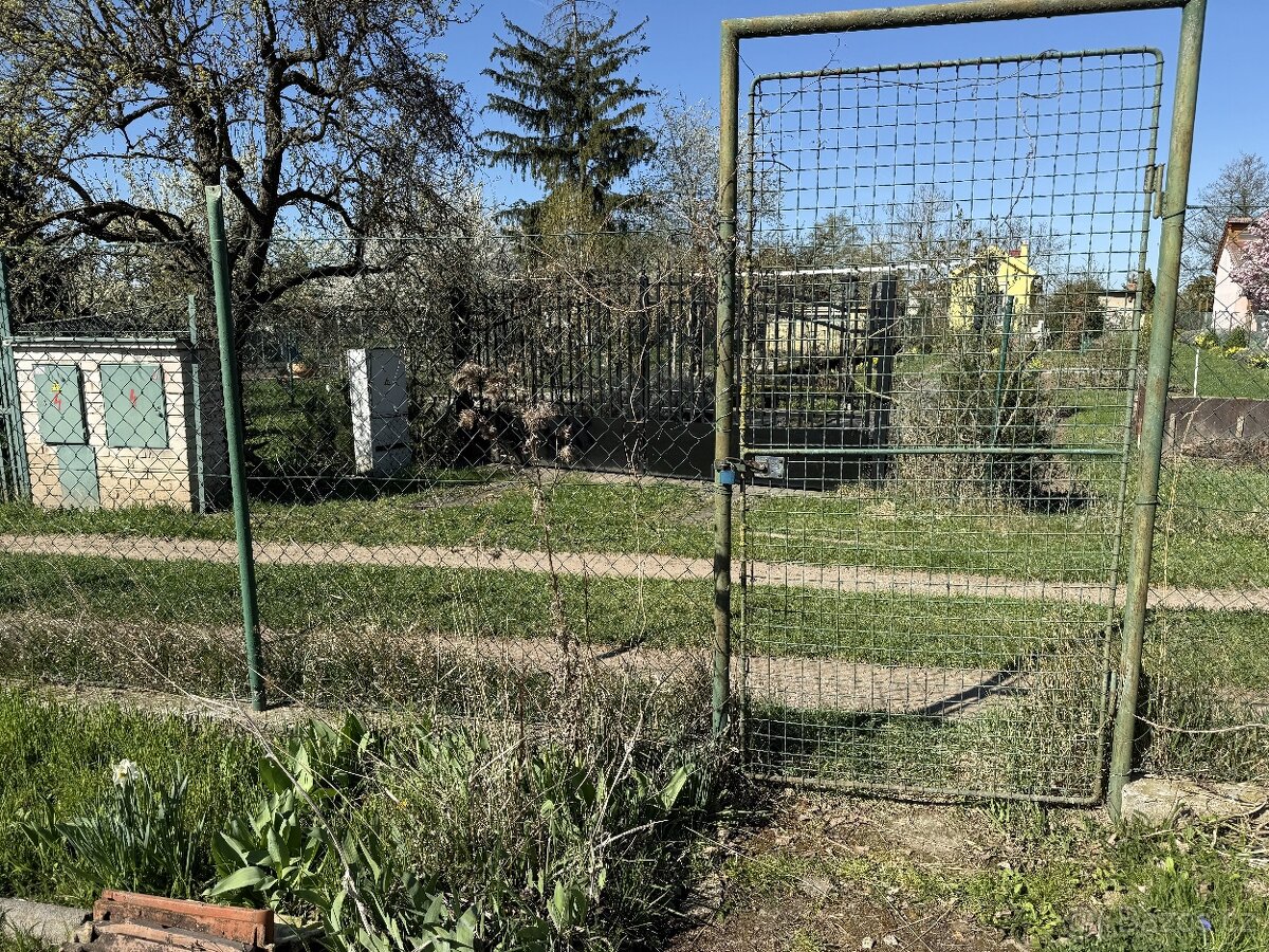 Prodej zahrady 453 m² Opatovice - 7