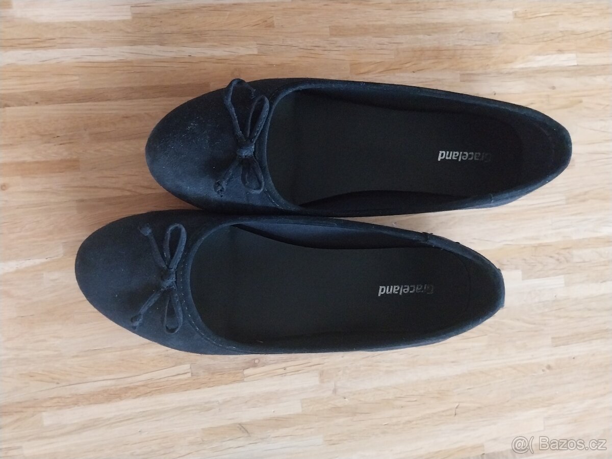Černé šaty zn. H&M v. 128 - 7