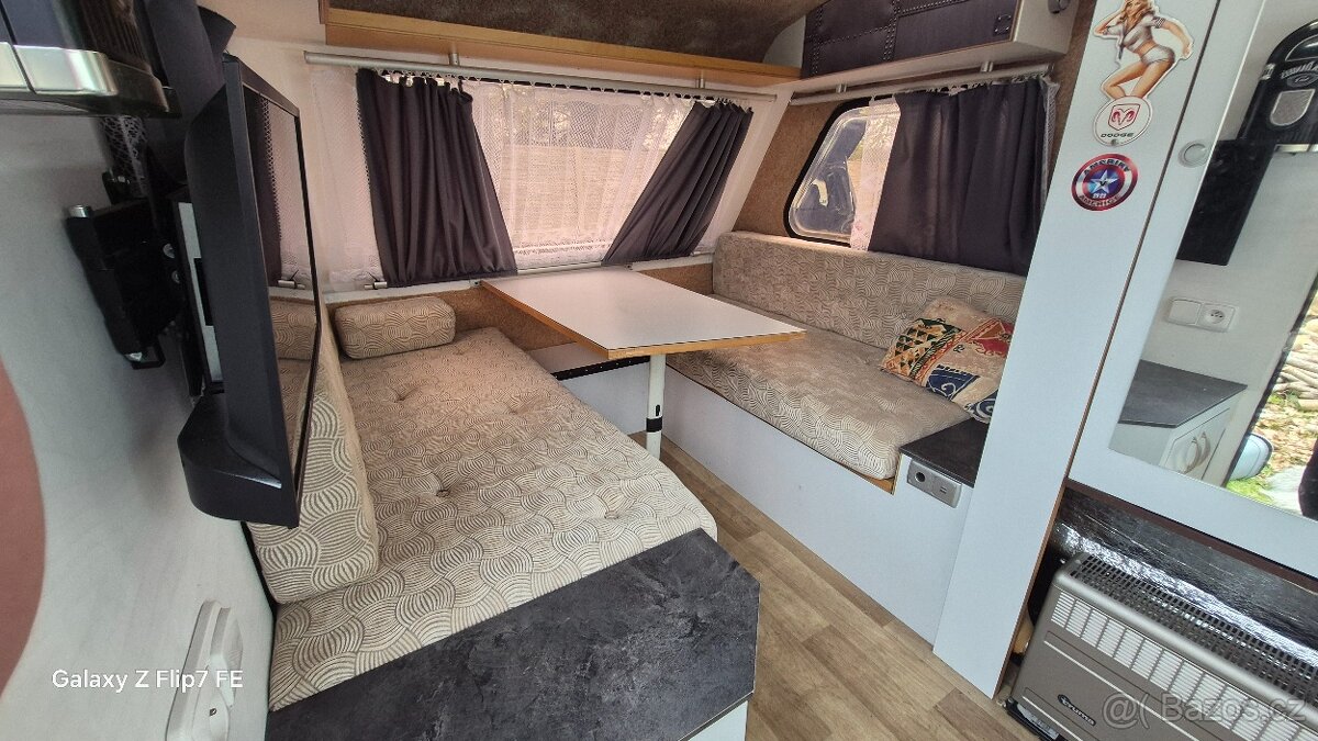 Polsky karavan niewiadow n126 - 7