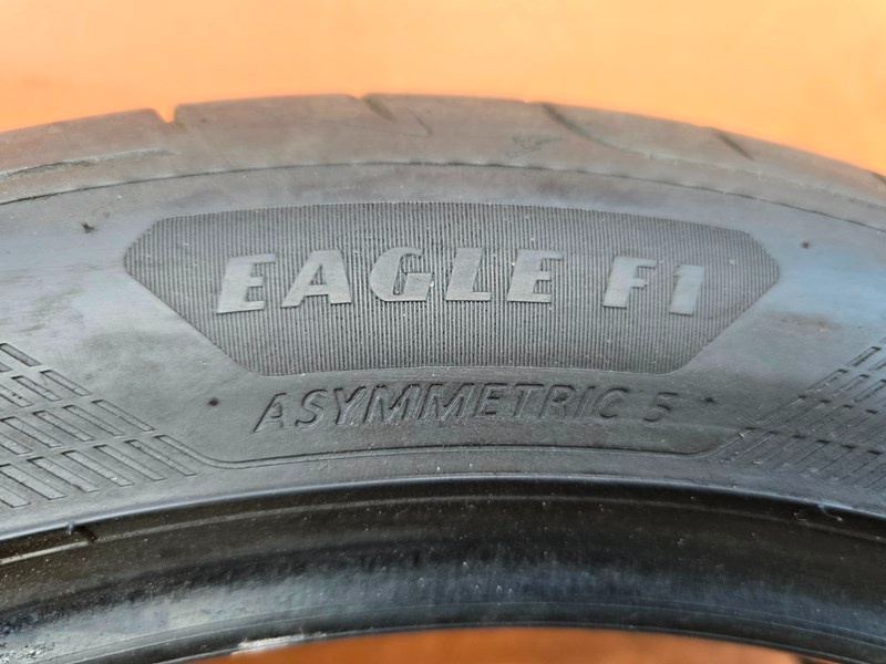 Letní Goodyear 235/45/19XL - 7