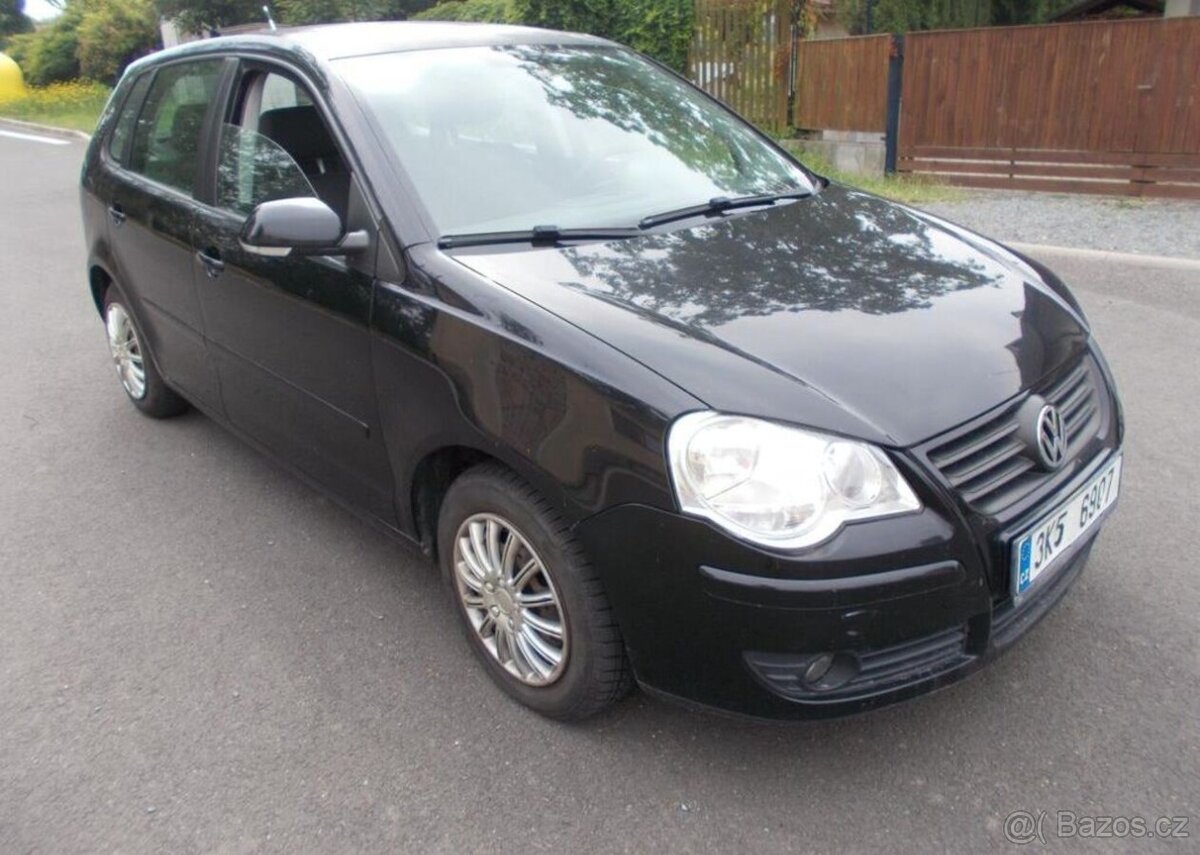 Volkswagen Polo 1,2 NOVÁ STK benzín manuál 40 kw - 7