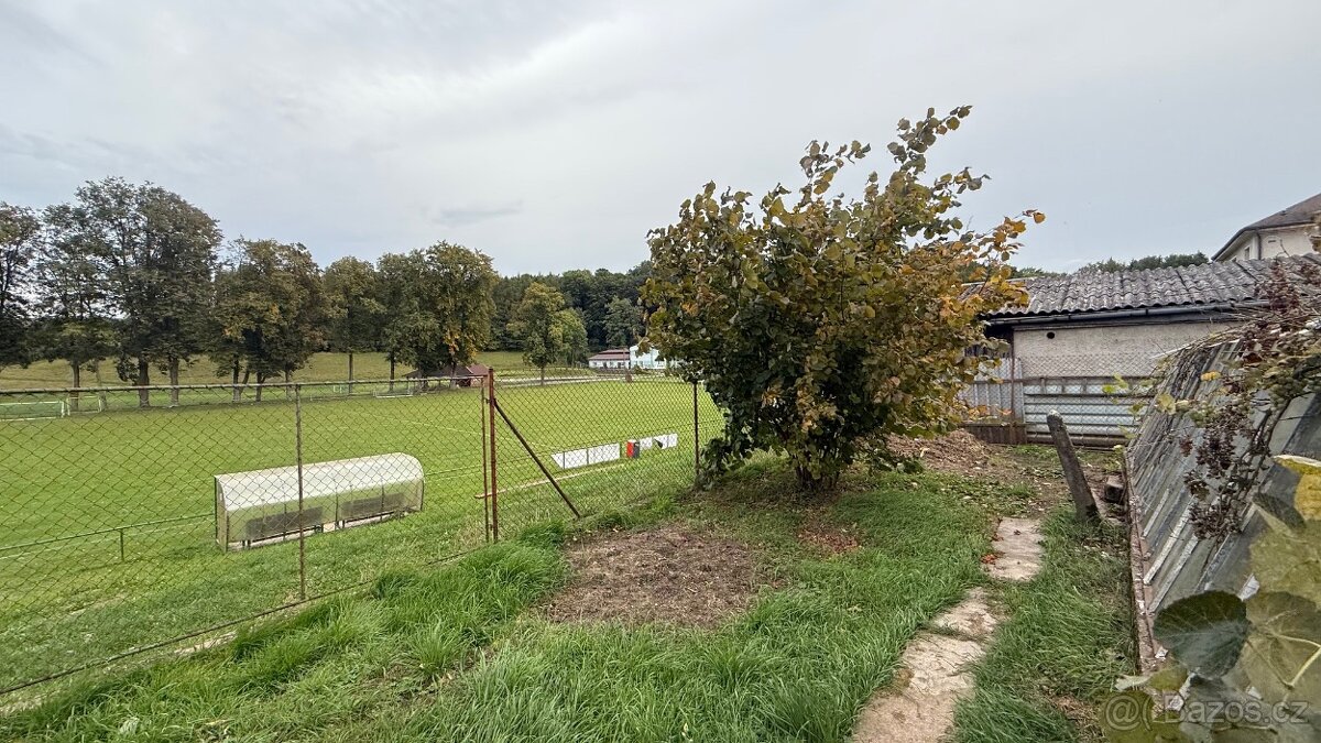 Prodej rodinného domu 15 km od Hradce Králové - 7