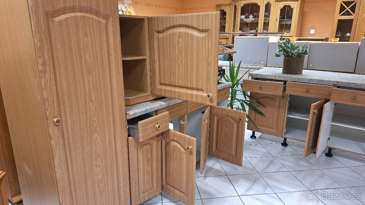 Kuchyňská linka německé výroby - 7