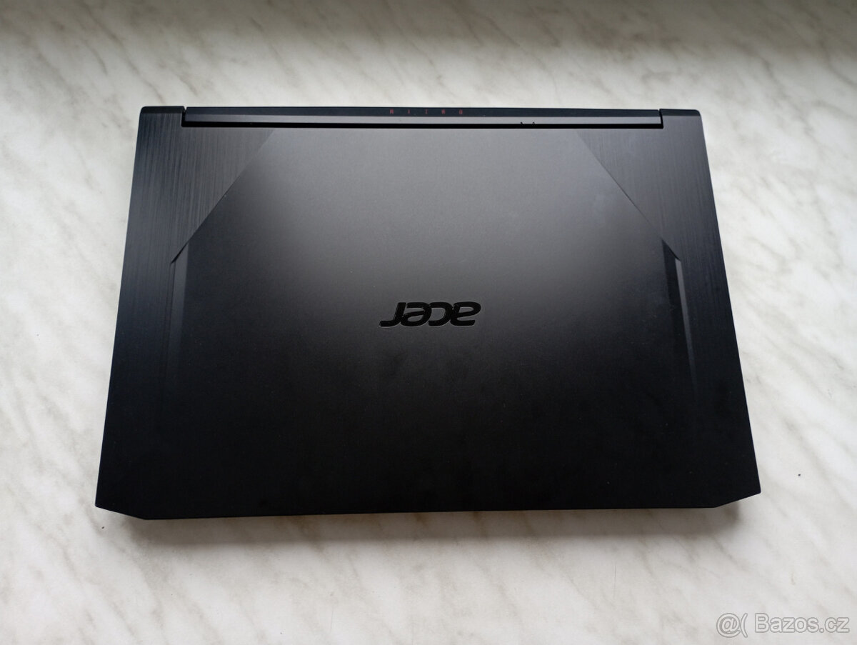 Acer Nitro 5-Herní core i5(10.gen)-8g ddr4-ssd-Full HD - 7
