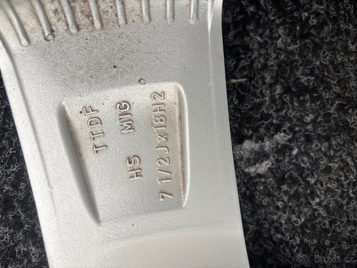 Alu kola Dezent 5x115 R18 - 7