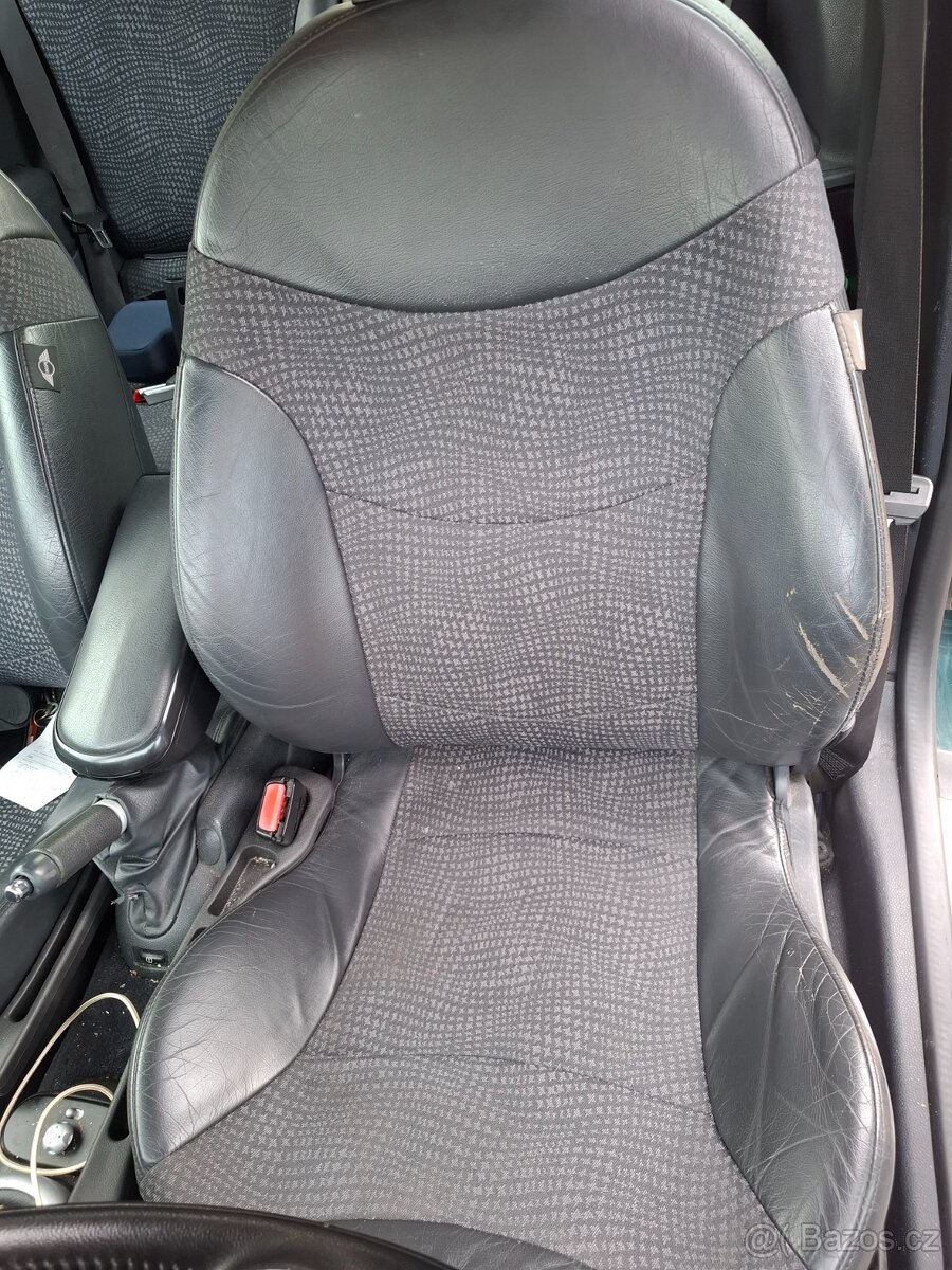 Mini cooper 1.6 88Kw - 7