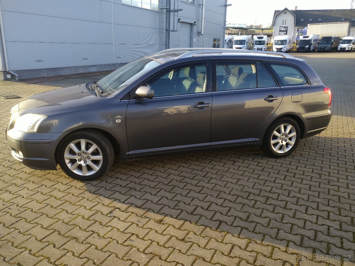 Toyota Avensis T25 2.2 d cat - 7