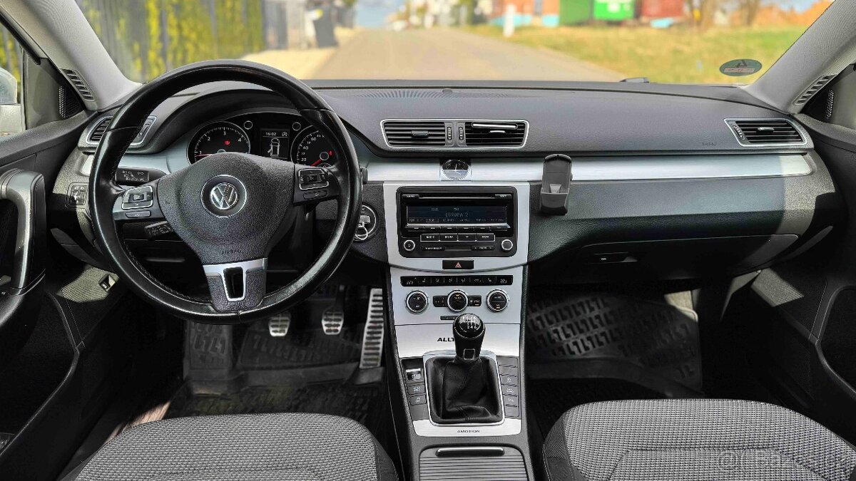 VW PASSAT B7 Alltrack - 7