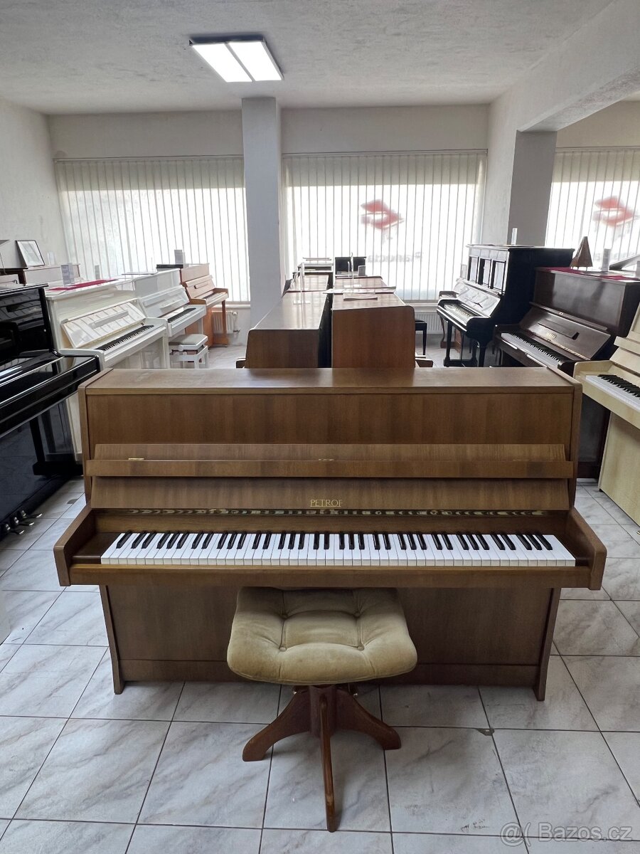 Petrof harmonie 105 se zárukou 2 roky, PRODÁNO - 7
