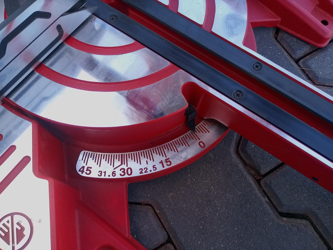 Pokosová a kapovací pila TC-SM 254 Einhell - 7