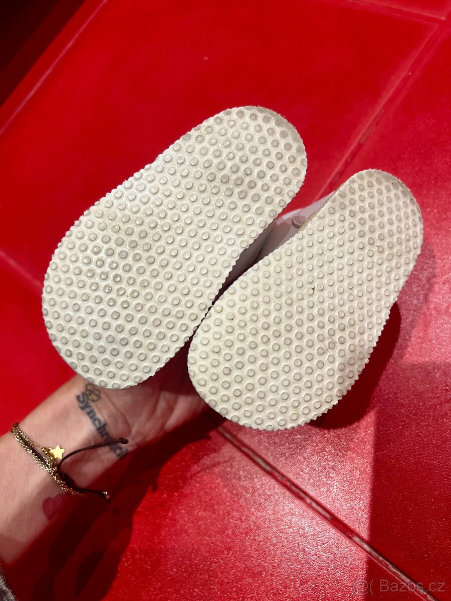 Dětské bílé kožené tenisky - 7