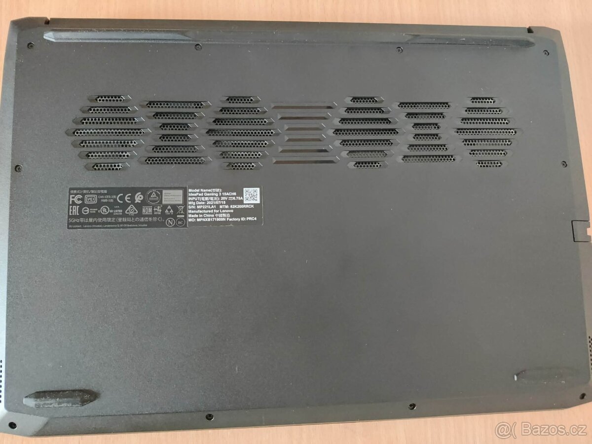 Herní notebook Lenovo Gaming 3 - 7