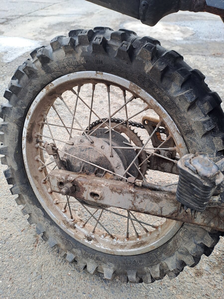 Moto cros na pole - 7